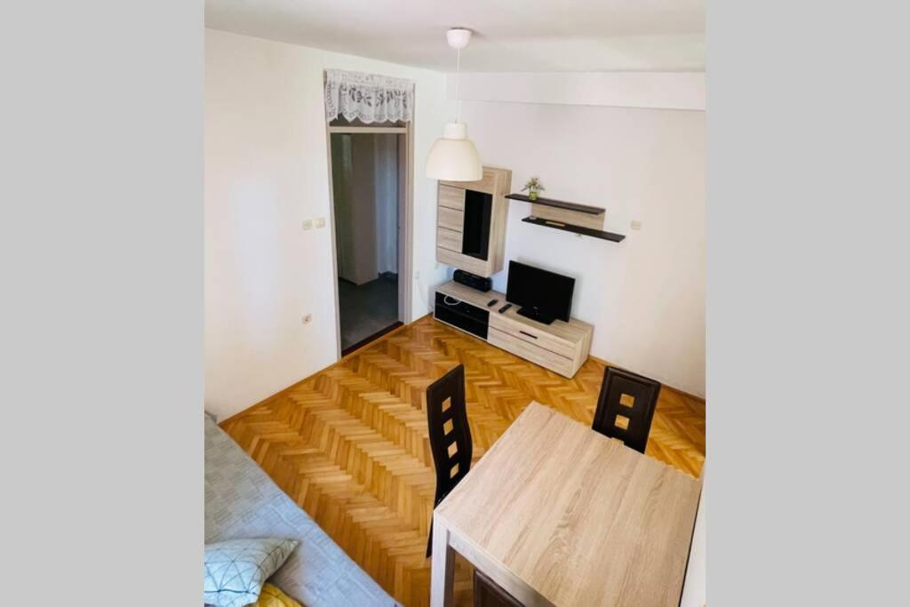 Cozy Apartment Alma, Two Steps From The Sea Medulin Exteriér fotografie